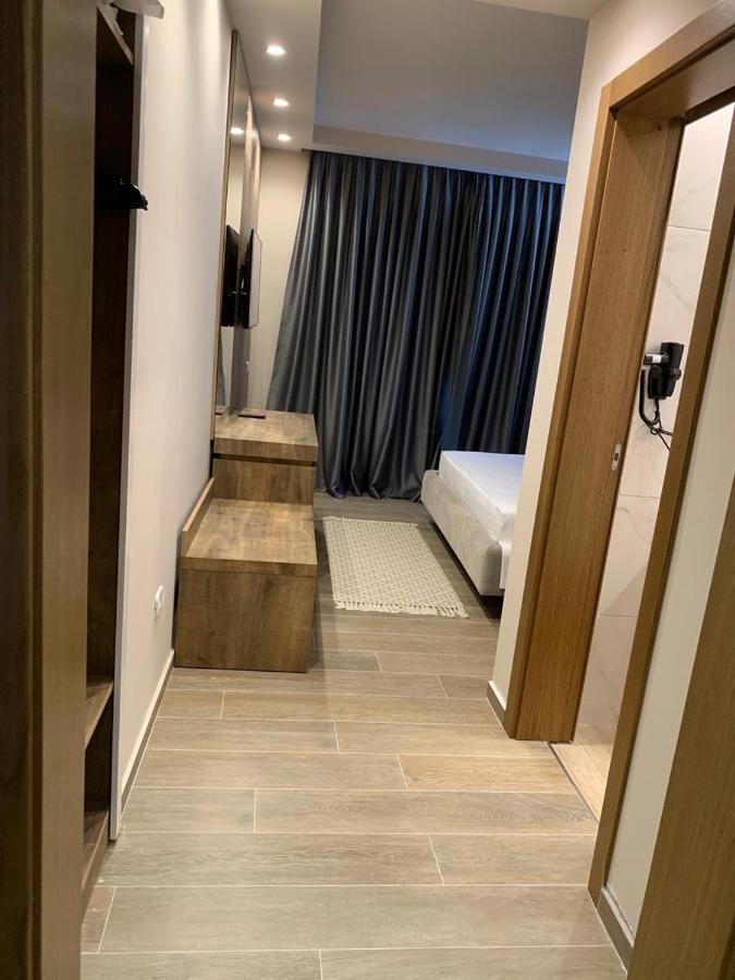 Vlorë Hotel Kristera מראה חיצוני תמונה