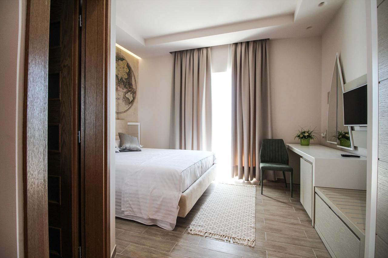 Vlorë Hotel Kristera מראה חיצוני תמונה